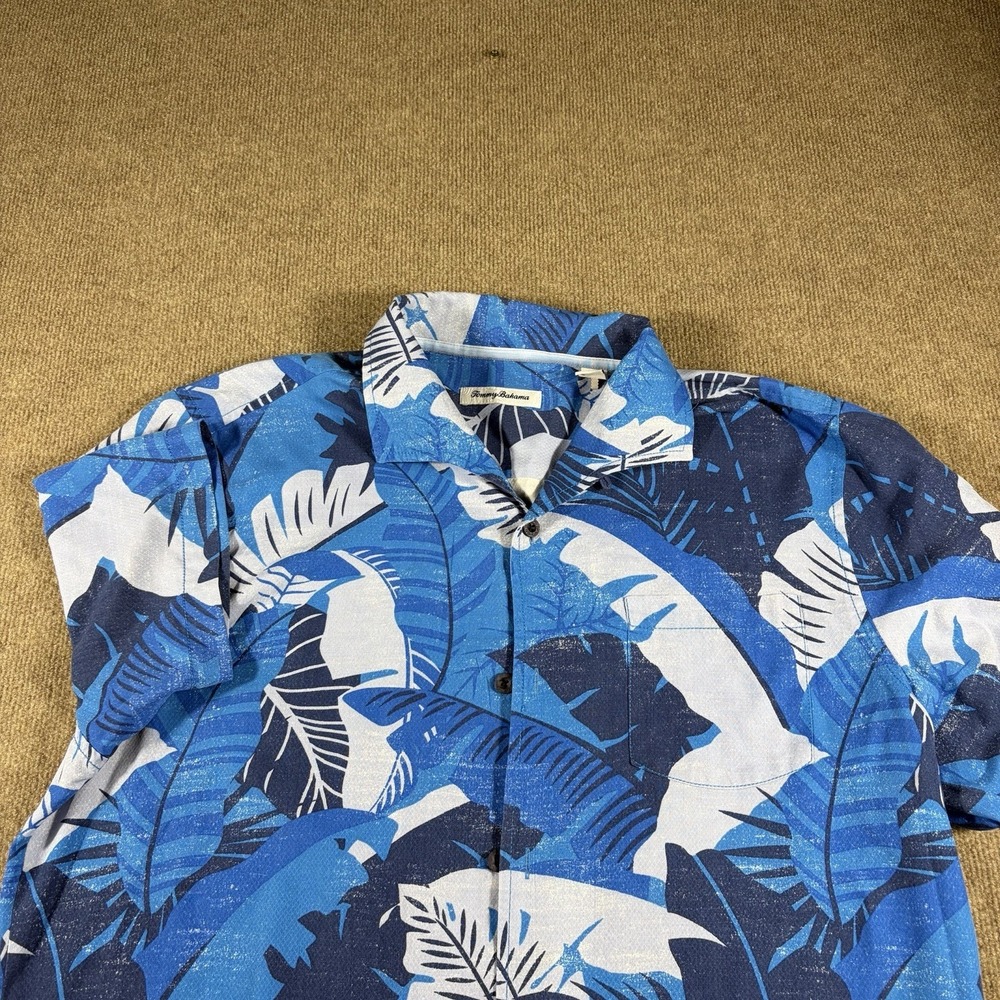 Tommy Bahama Mens Large Blue Palm Print Silk Short Sleeve Button Front Shirt